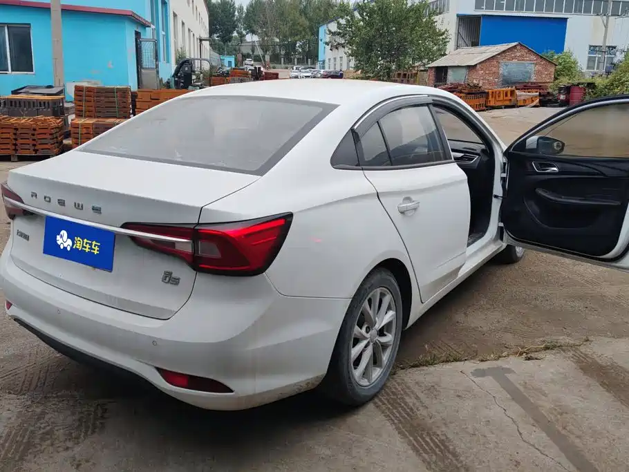 Roewe i5 — миниатюра 3