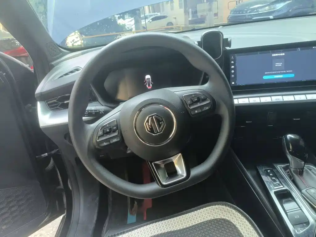 MG MG5 — миниатюра 3