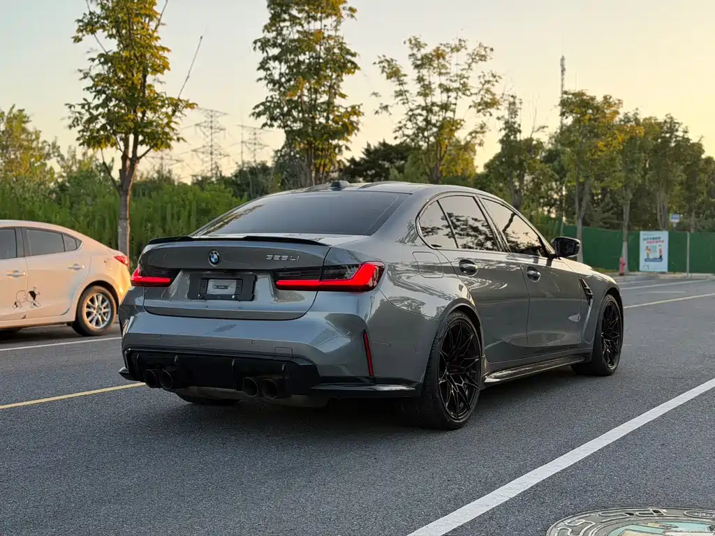 BMW M3 — миниатюра 8