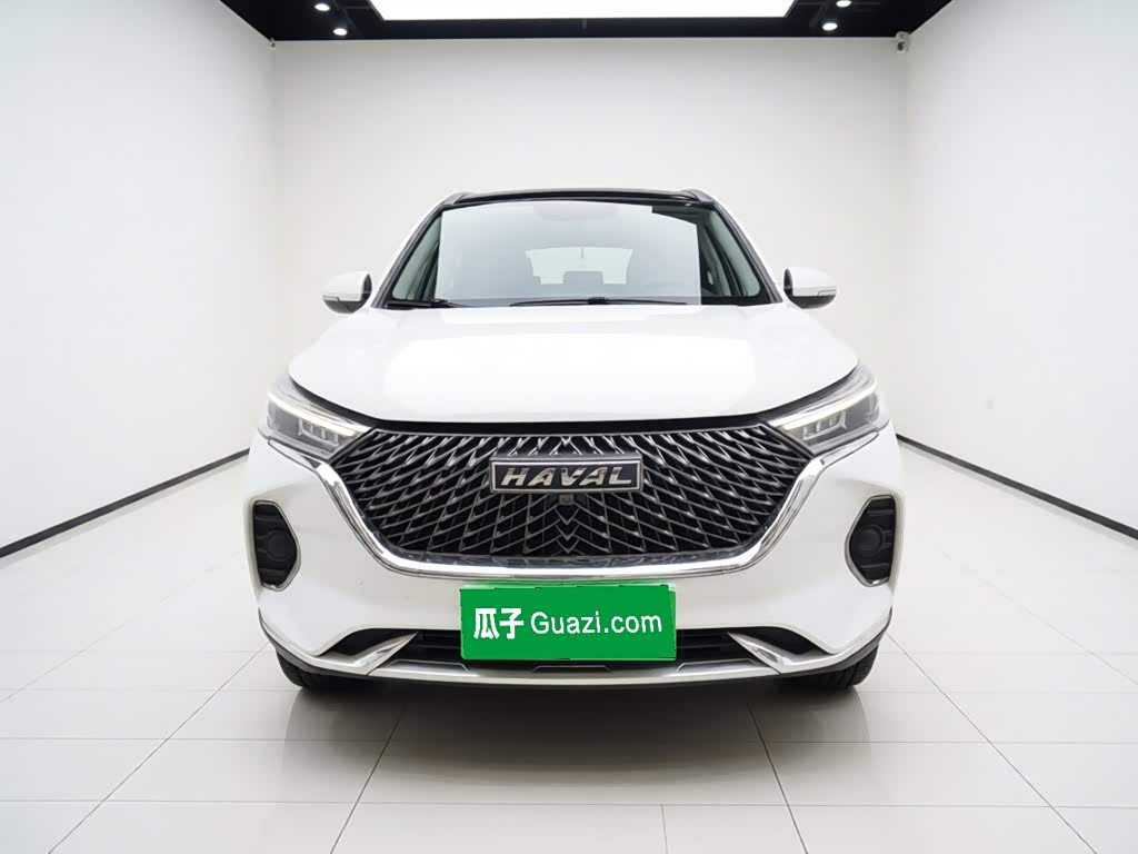 Haval Haval M6 1.5 л 2023 г. Белый, пробег 16200 км