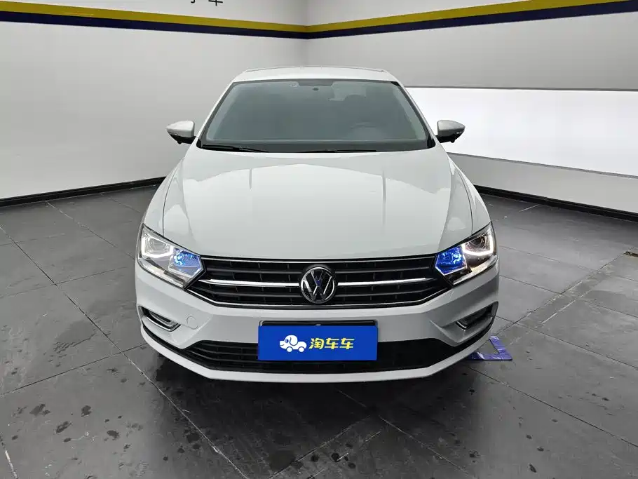 Volkswagen Bora — миниатюра 2