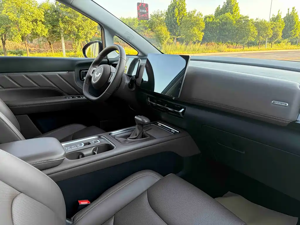 Wuling Xingguang 730 — миниатюра 11