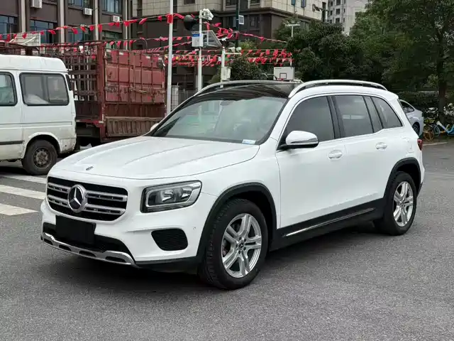 MERCEDES-BENZ  GLB 2020