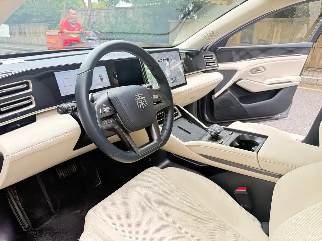 BYD Qin L L 2025 DM-i Smart Drive 80KM Lead