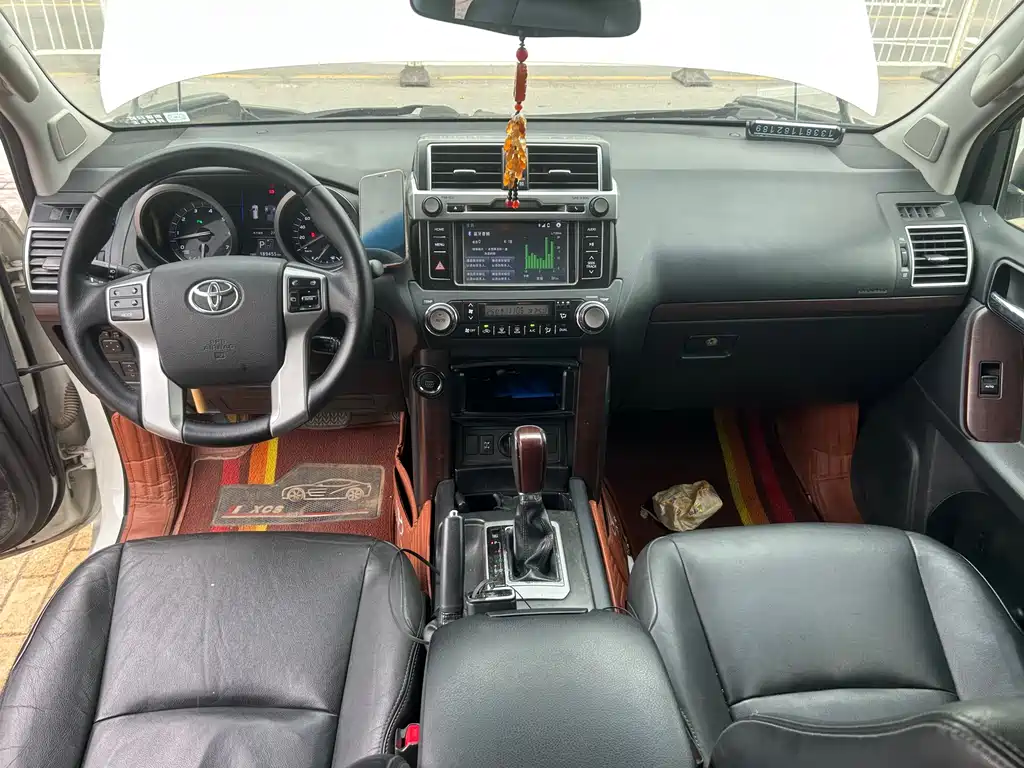 Toyota Land Cruiser Prado 2016 3.5L AT TX-L