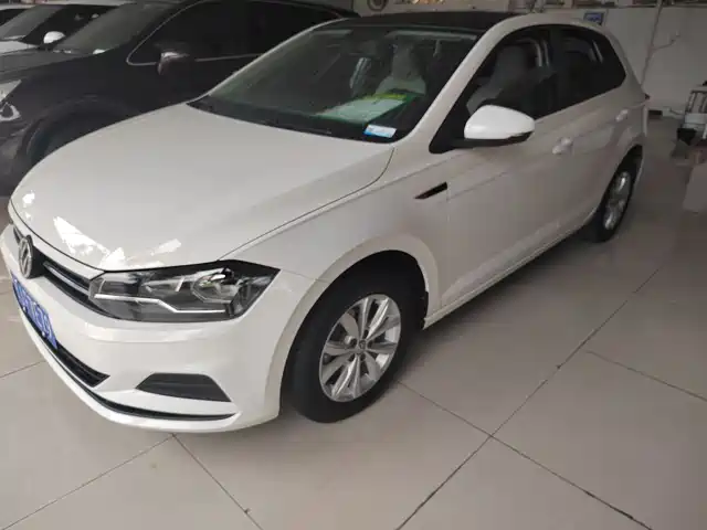 VOLKSWAGEN POLO 2021
