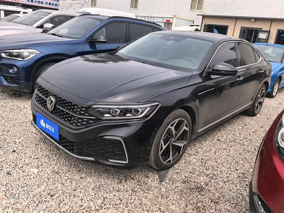 Купить Volkswagen Passat