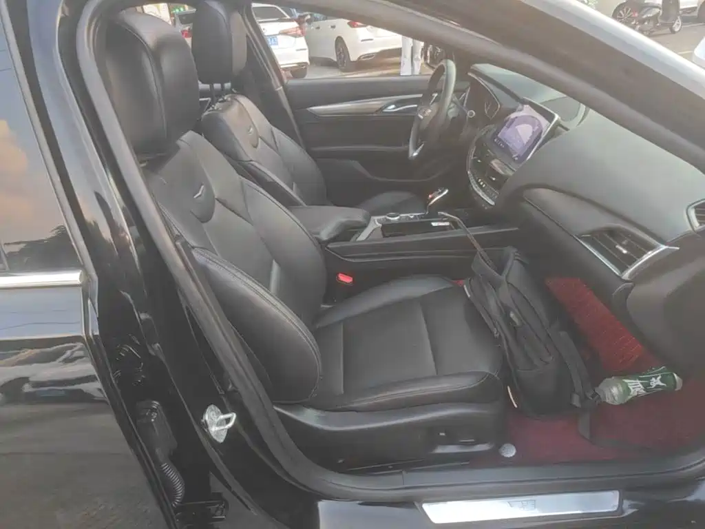 Cadillac CT5 — миниатюра 25