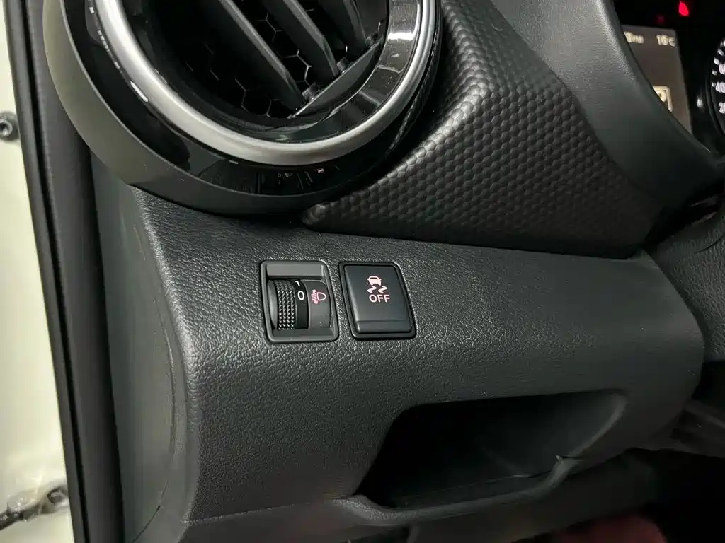 Nissan Kicks — миниатюра 11
