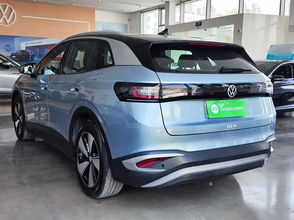 Volkswagen ID.4 X 2025 Smart