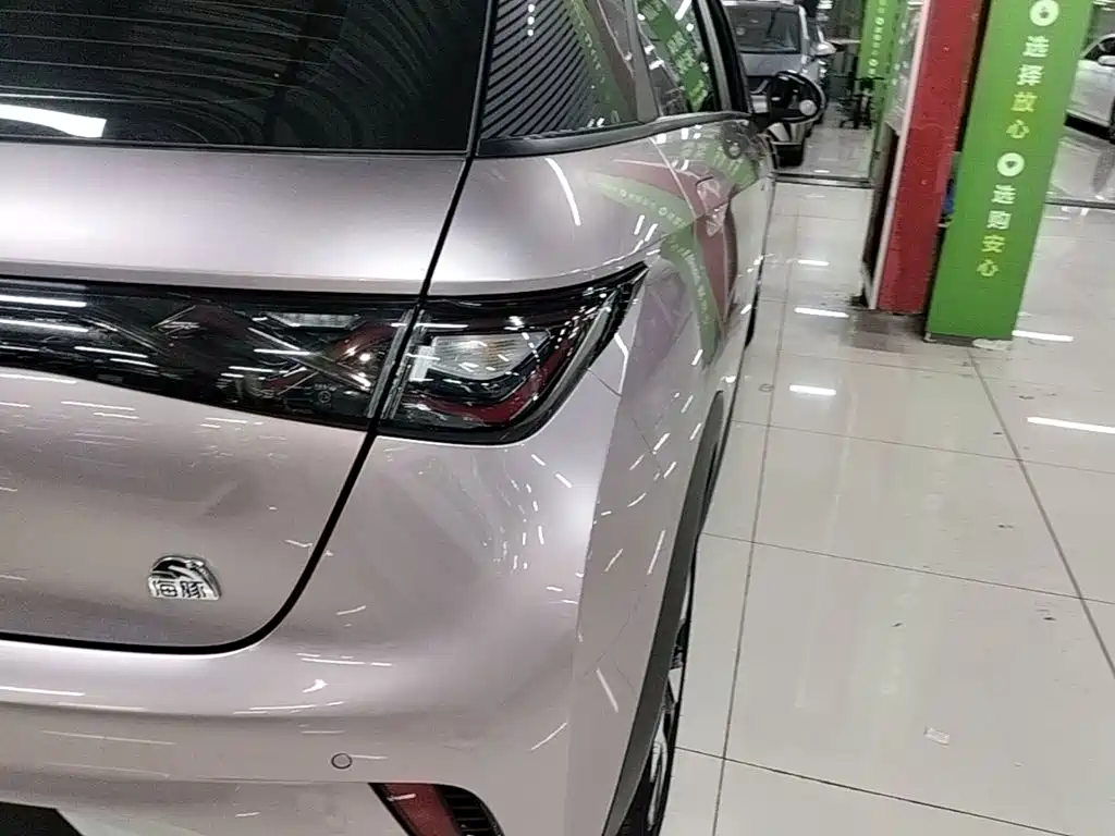BYD Dolphin — миниатюра 8