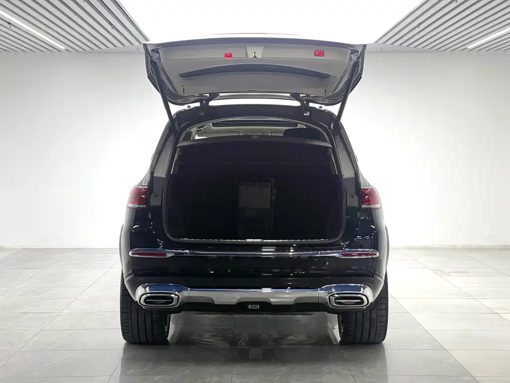 Mercedes-Benz GLS — миниатюра 20