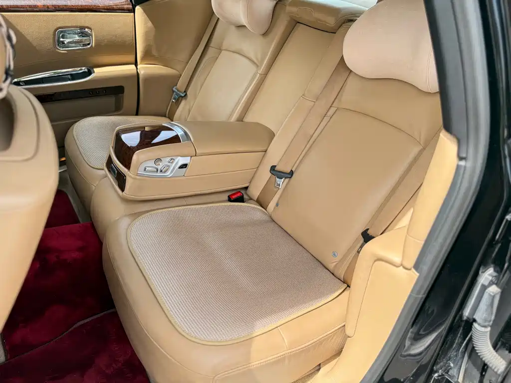 Rolls-Royce Ghost 2010 6.6T Standard