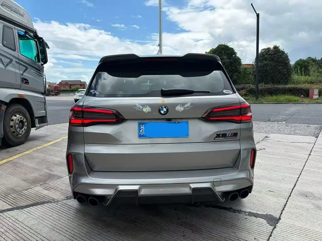 BMW X5 M — миниатюра 2