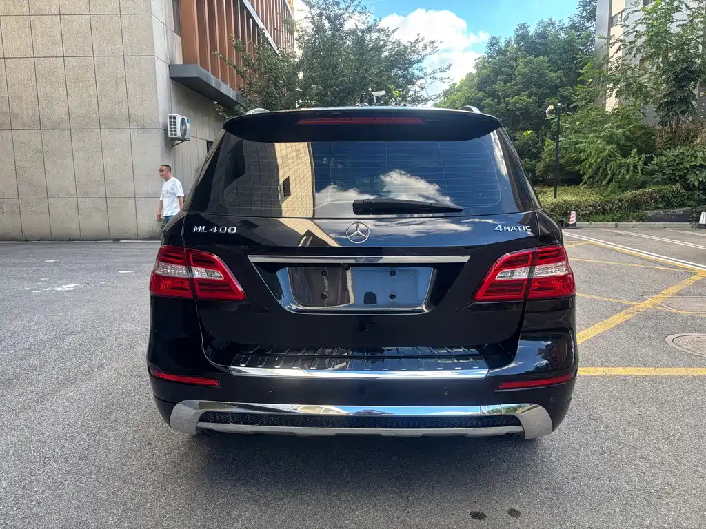 Mercedes-Benz M-Class — миниатюра 21