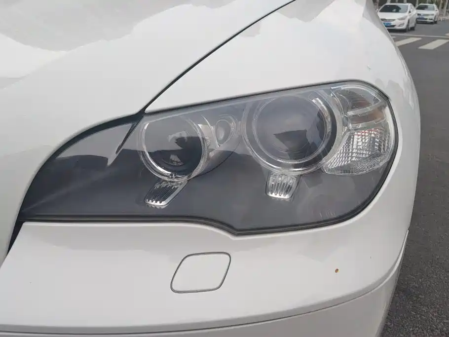 BMW X5 (Import) — миниатюра 5