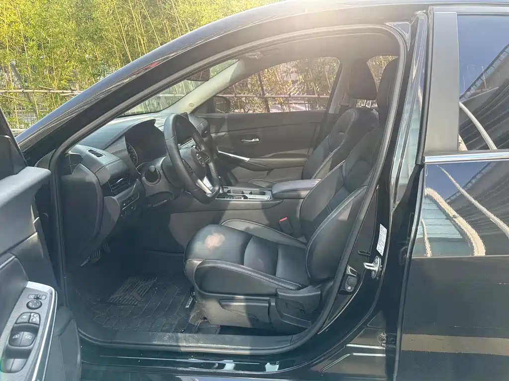 Nissan Sylphy — миниатюра 8