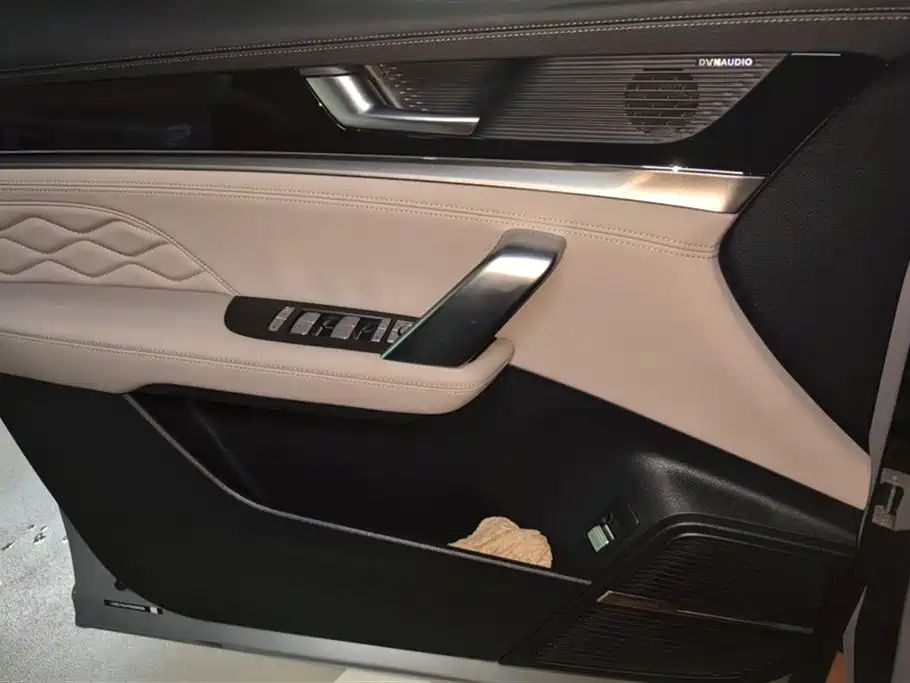 BYD Tang 2025 Smart Drive DM-i 115KM Luxury