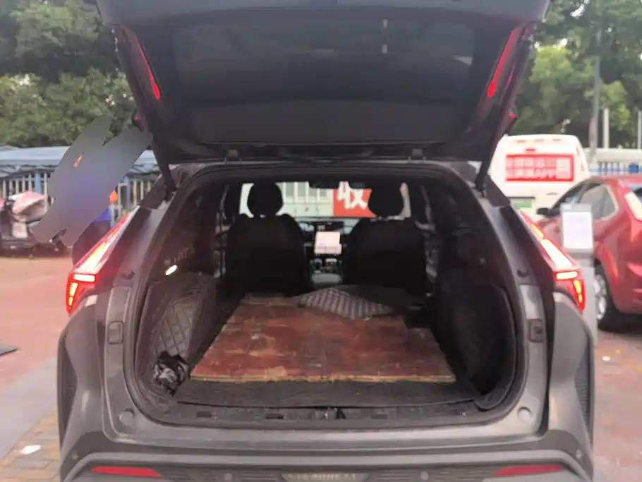 Geely Boyue — миниатюра 4