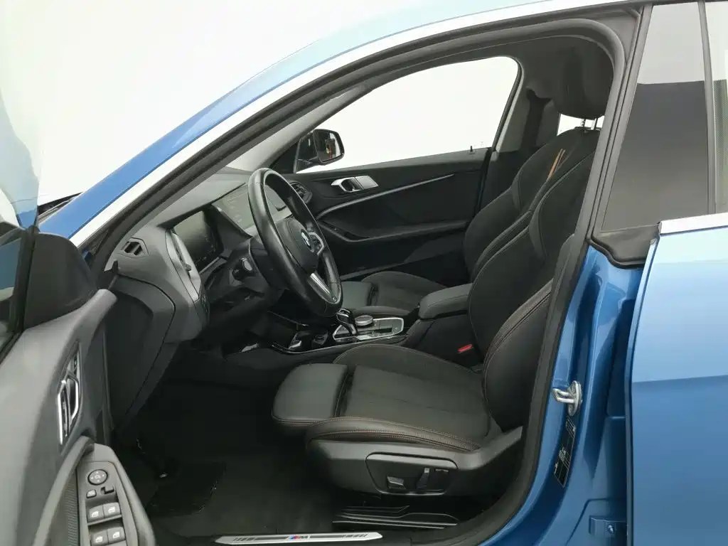 BMW 2 Series (Import) — миниатюра 10