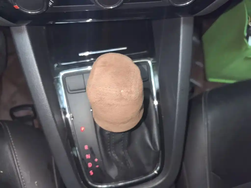 Volkswagen Sagitar — миниатюра 10