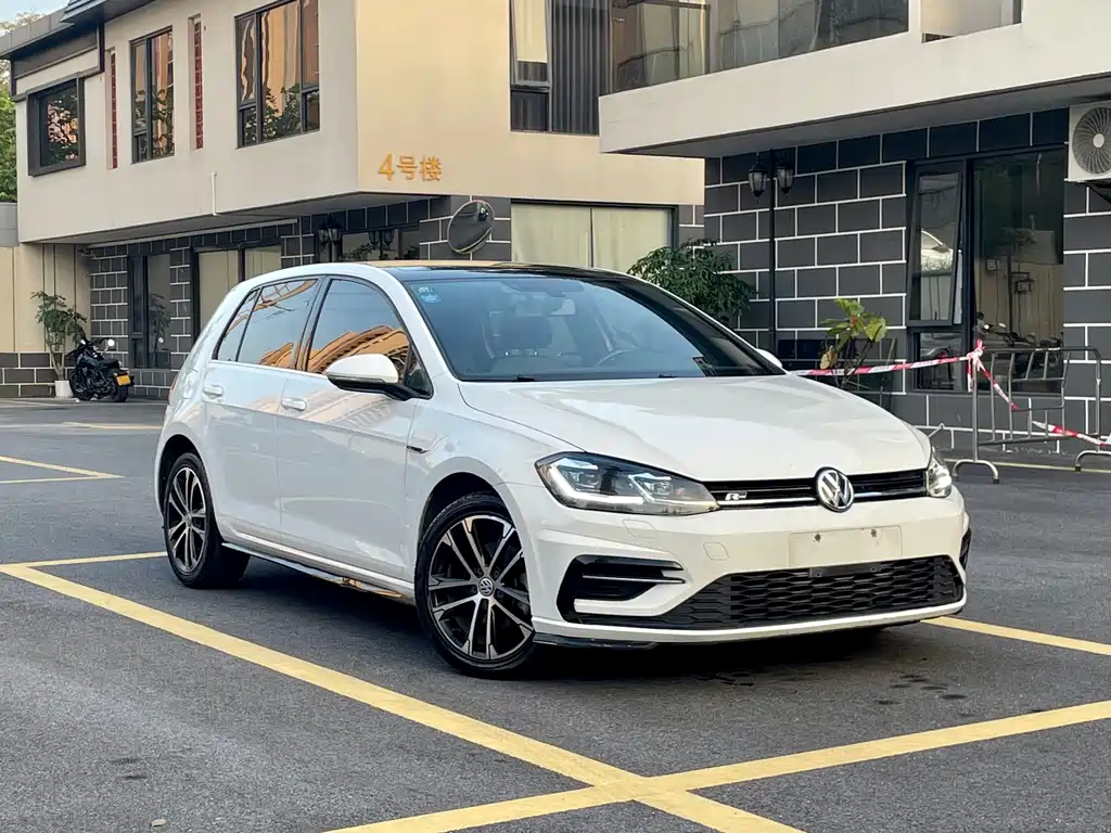 Volkswagen Golf — миниатюра 2
