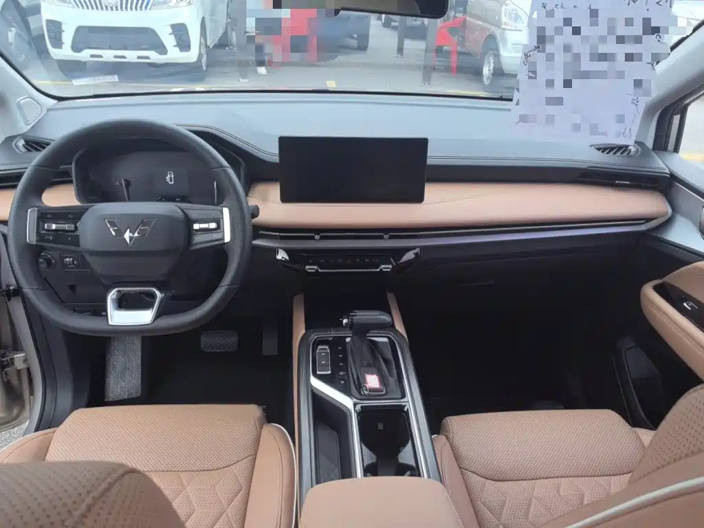 Wuling Jiachen — миниатюра 16