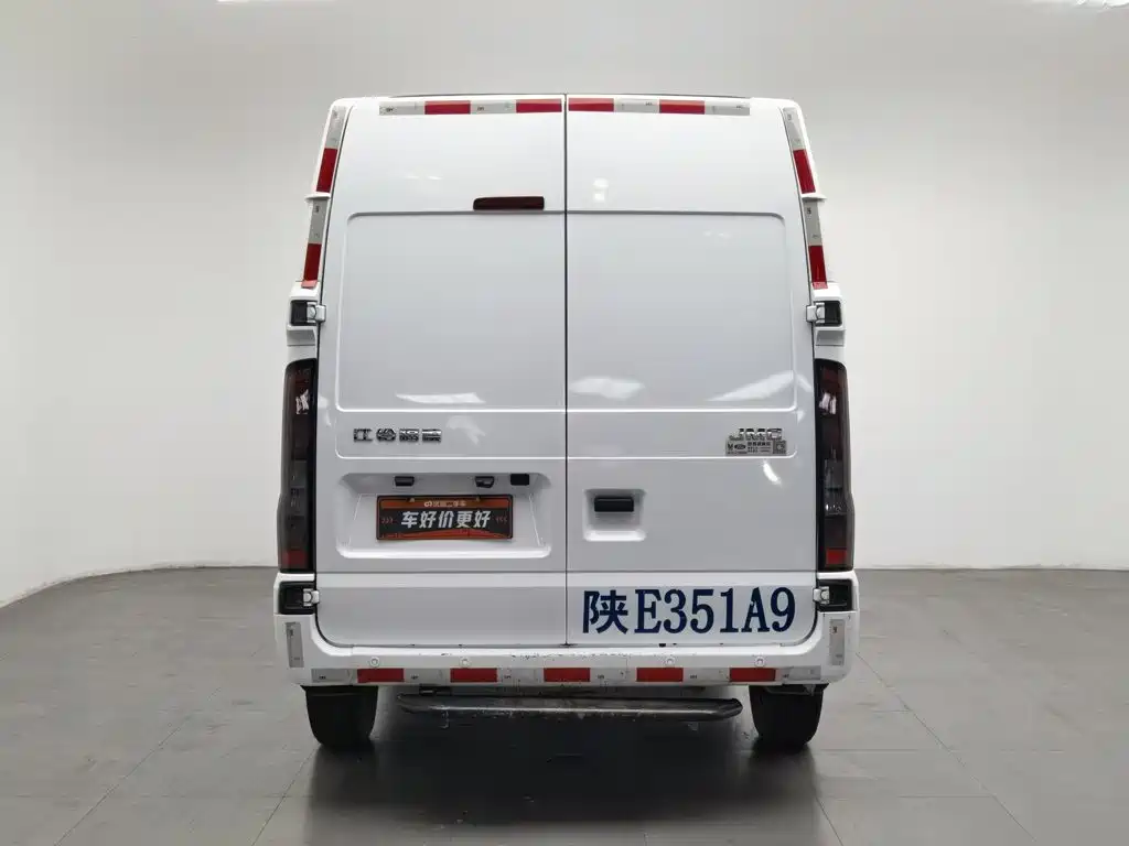 JMC JMC Fushun — миниатюра 4