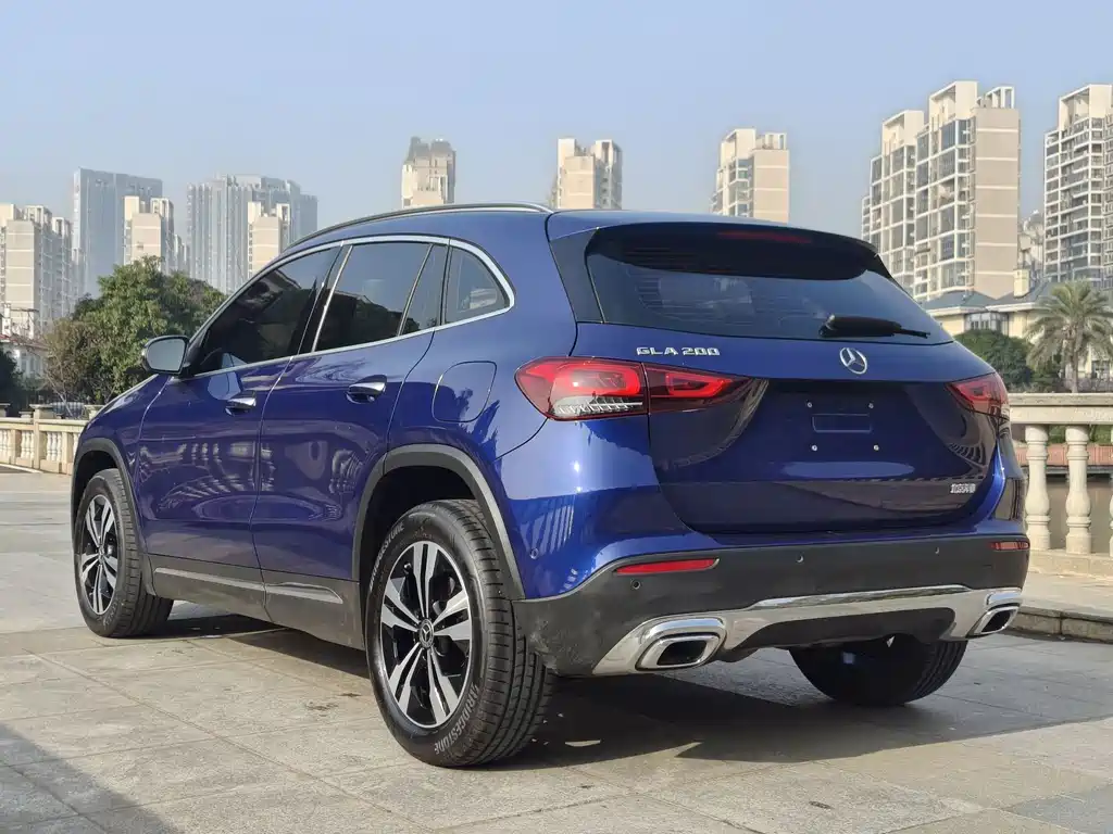 Mercedes-Benz GLA - фото 4