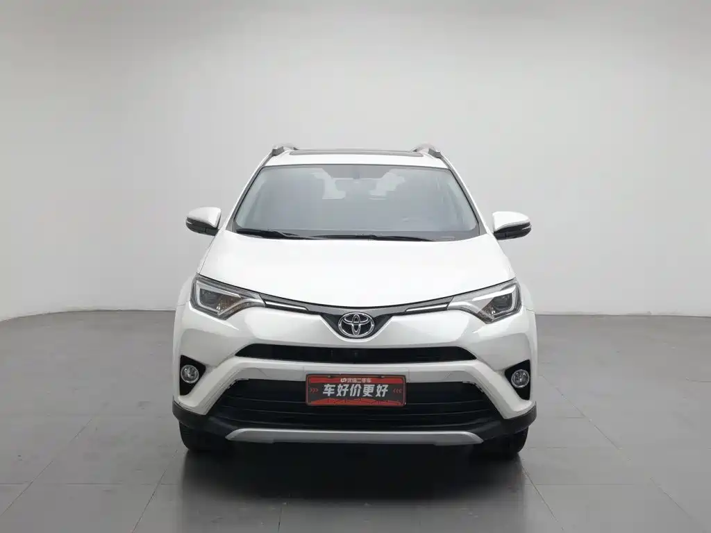 Toyota RAV4 — миниатюра 3