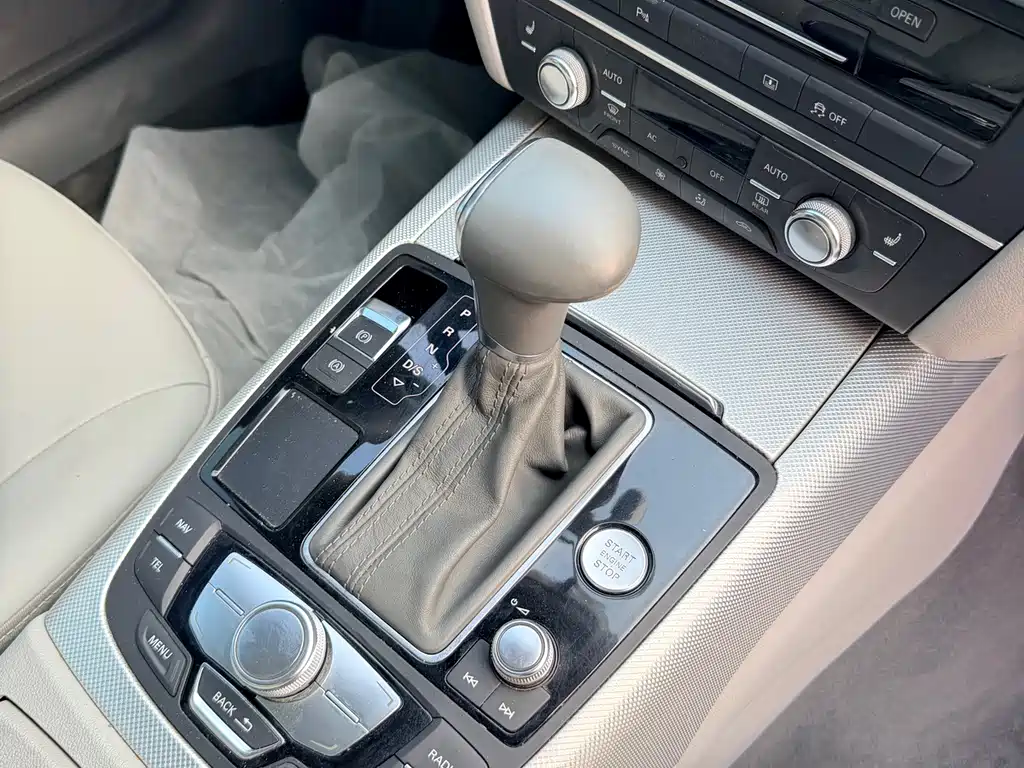 Audi A6L — миниатюра 21