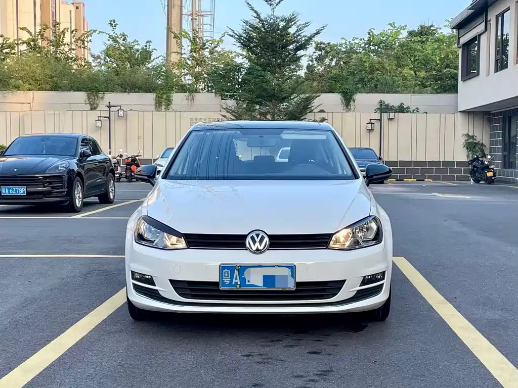 Volkswagen Golf — миниатюра 2