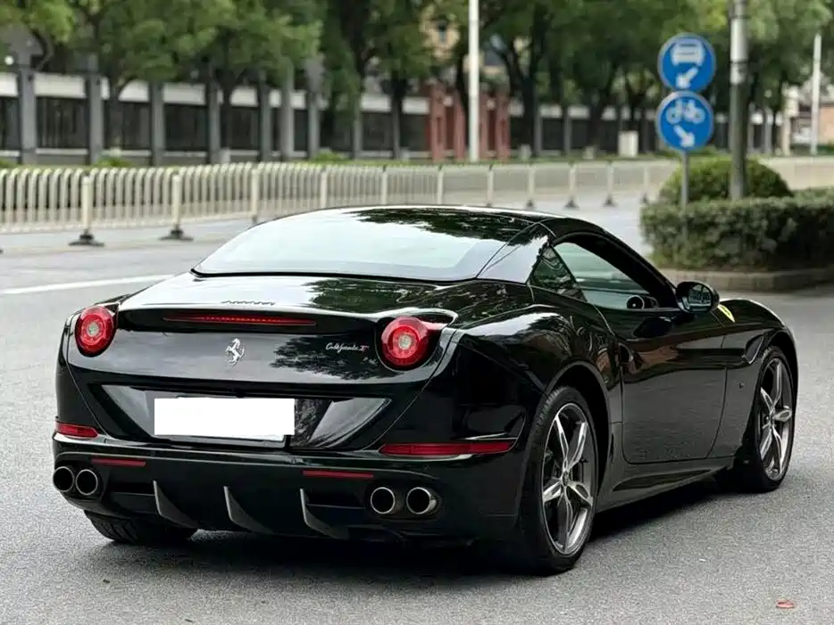 Ferrari California T 2015 3.9T