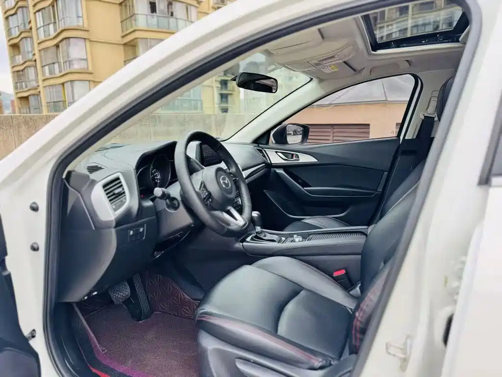Mazda 3 Axela — миниатюра 5