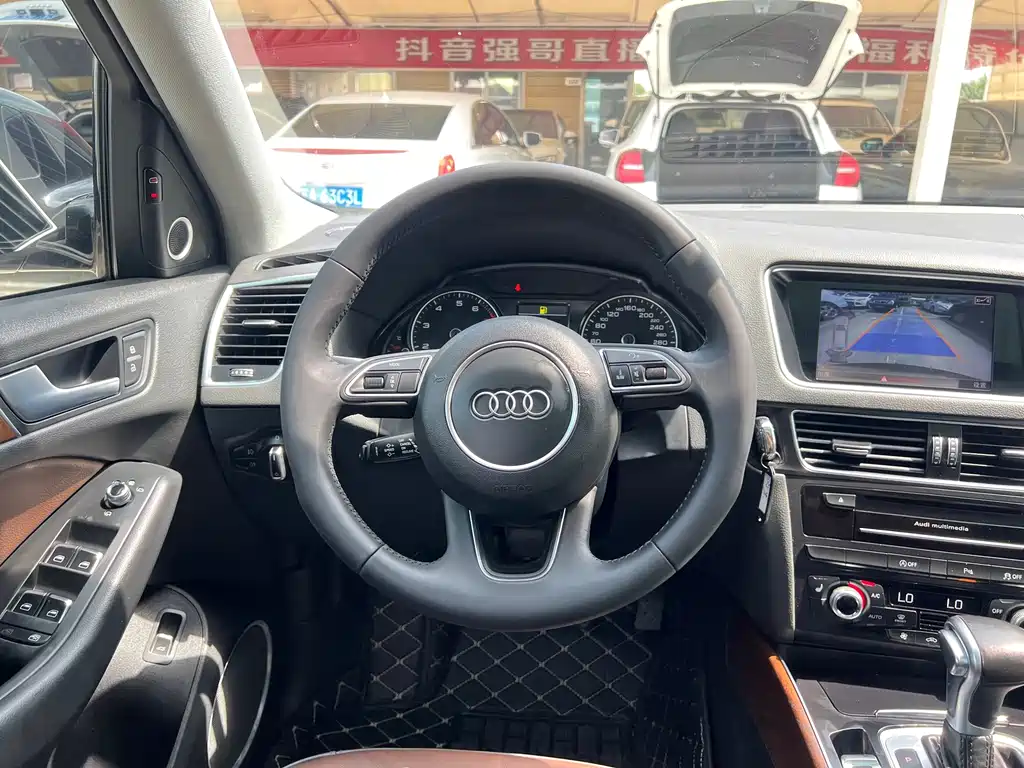 Audi Q5 — миниатюра 14
