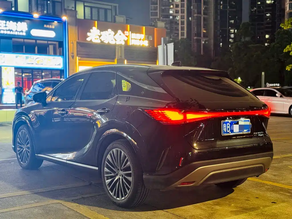 Lexus RX — миниатюра 6