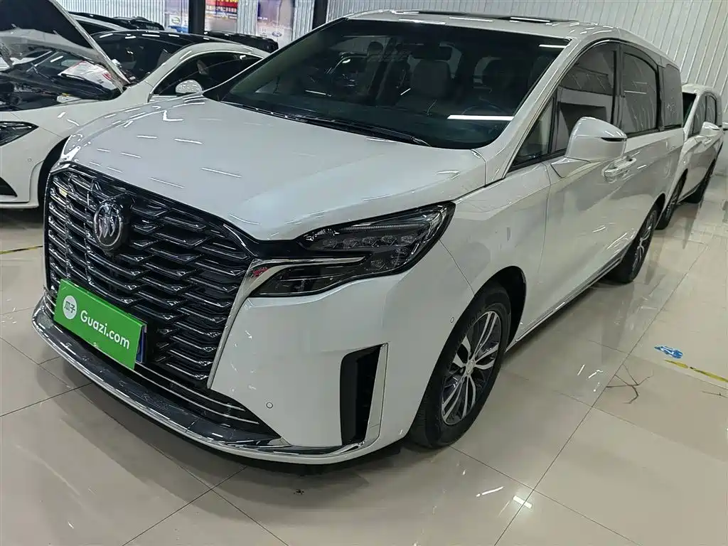 Buick GL8 2023