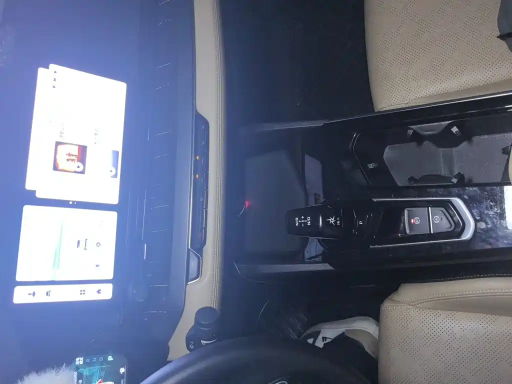 Geely L HiP — миниатюра 14
