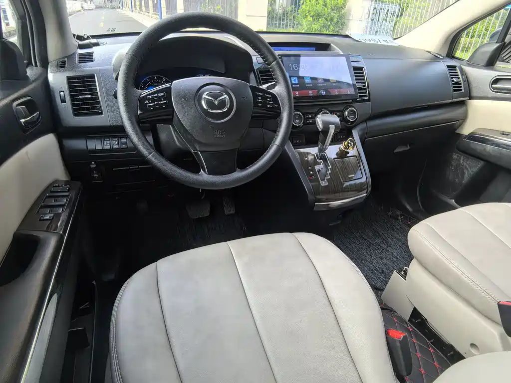 Mazda 8 2015 2.5L