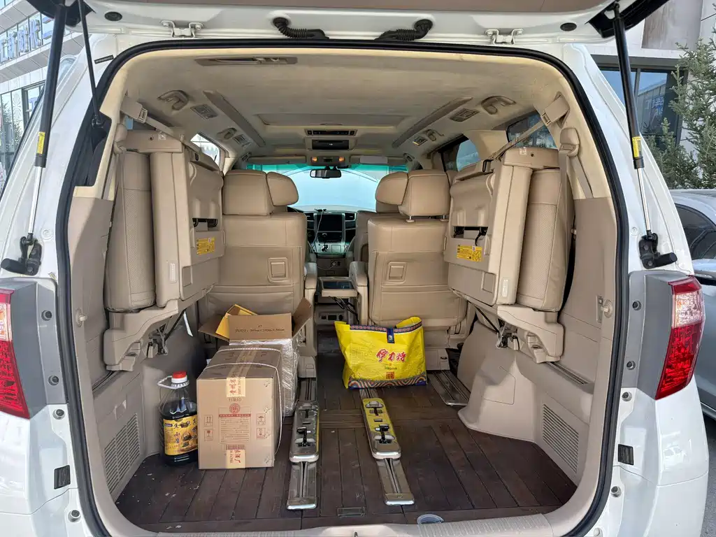 Toyota Alphard 2013 2.4L