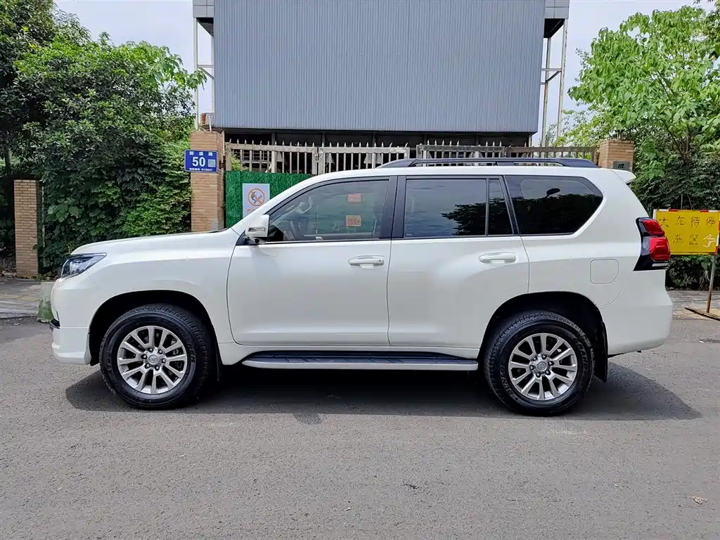 Toyota Land Cruiser Prado 2018 3.5L AT TX