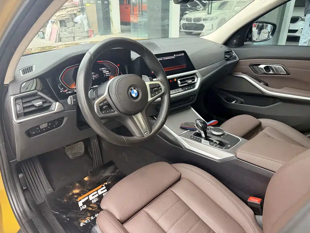 BMW 3 Series — миниатюра 4