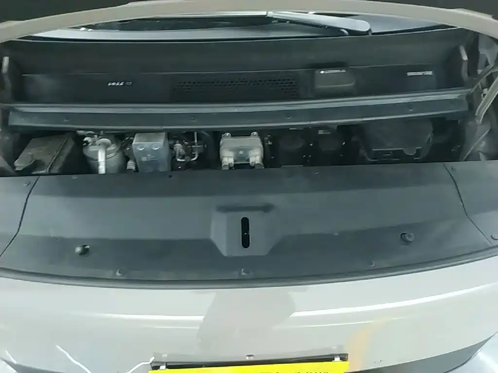 Li Auto Li MEGA — миниатюра 20