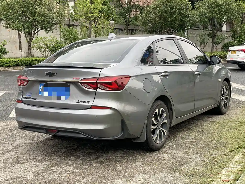 Chevrolet Monza — миниатюра 7
