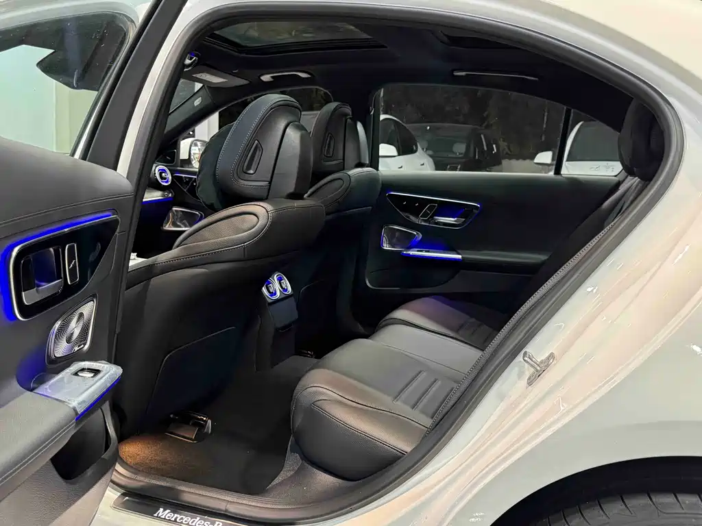 Mercedes-Benz C-Class C 2026 C 260 L Sport