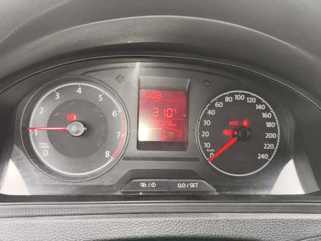 Volkswagen Santana — миниатюра 7