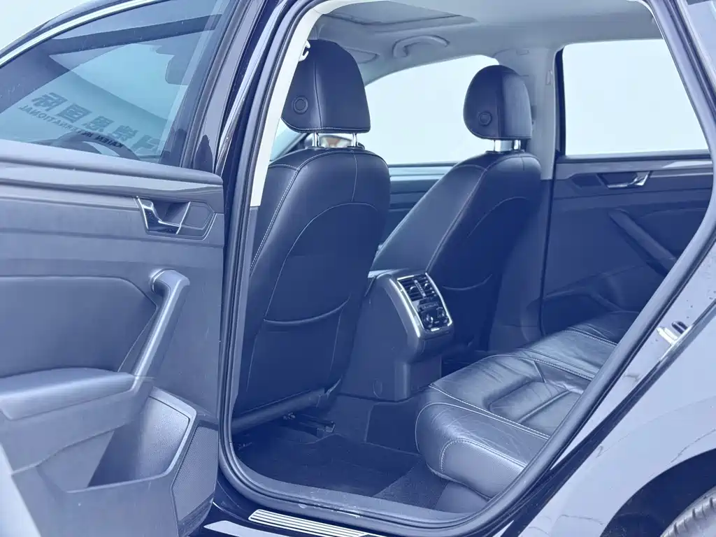 Volkswagen Passat — миниатюра 2