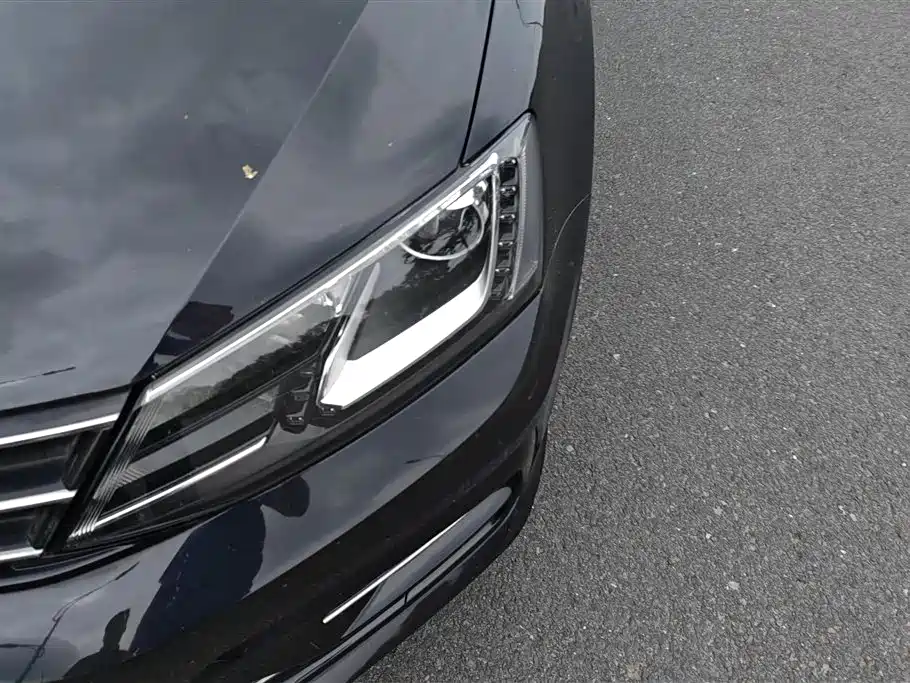 Volkswagen Sagitar 2018 280TSI DSG