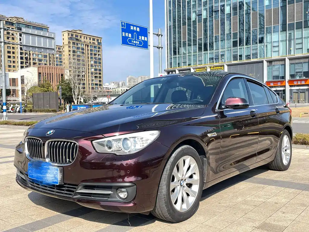BMW 5 Series GT 2014