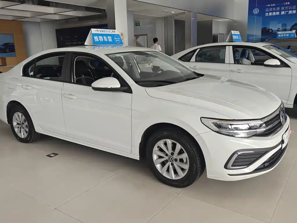 Volkswagen Bora — миниатюра 3